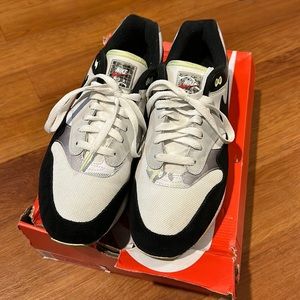 Nike Air Max 1 Size 10